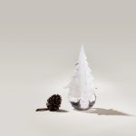 Hazdev Tree Snowdrift Evergreen Ribbon Textured Winter Inspired Glass - Image 3